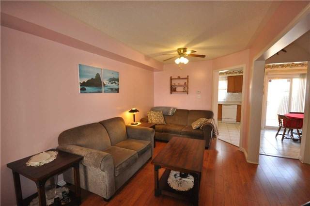 60 Culture Cres, House attached with 3 bedrooms, 2 bathrooms and 2 parking in Brampton ON | Image 6