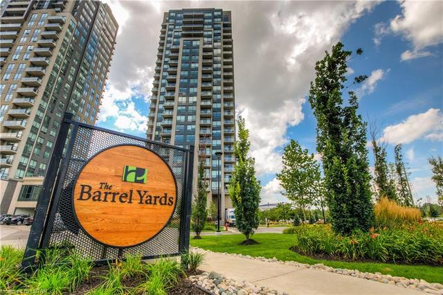 110 - 16 Barrel Yards Boulevard, House attached with 2 bedrooms, 2 bathrooms and 2 parking in Waterloo ON | Image 1