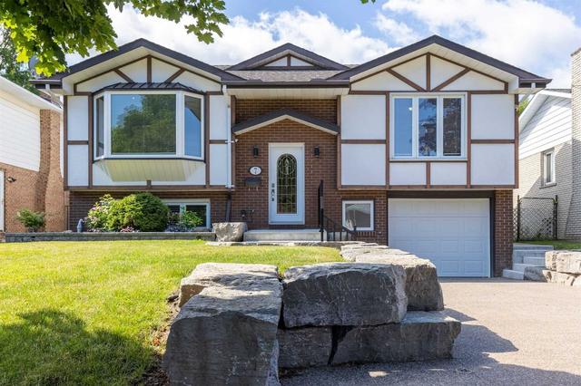 7 Lakebreeze Cres, House detached with 3 bedrooms, 2 bathrooms and 4 parking in St. Catharines ON | Card Image