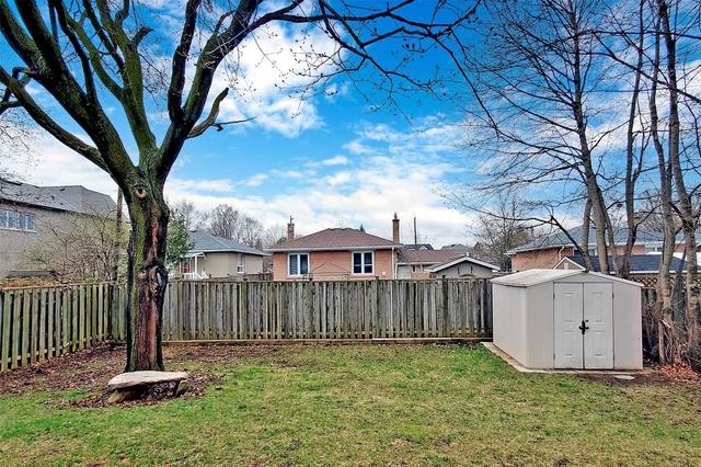 381 Palmer Ave, House detached with 3 bedrooms, 2 bathrooms and 6 parking in Richmond Hill ON | Image 30