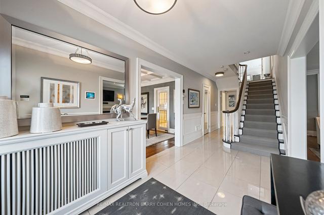 15 Hillholm Rd, House detached with 4 bedrooms, 5 bathrooms and 10 parking in Toronto ON | Image 23