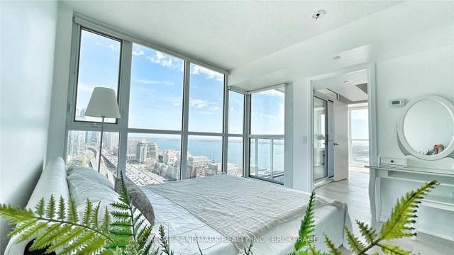 2706 - 75 Queens Wharf Rd, Condo with 3 bedrooms, 2 bathrooms and 1 parking in Toronto ON | Image 6