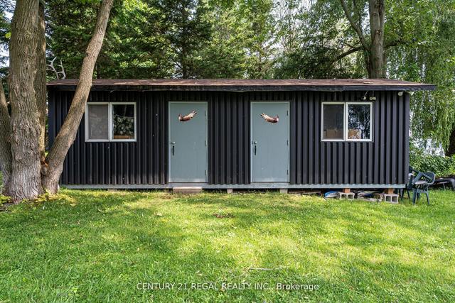 70 Beach Rd Rd, House detached with 3 bedrooms, 1 bathrooms and 12 parking in Kawartha Lakes ON | Image 6