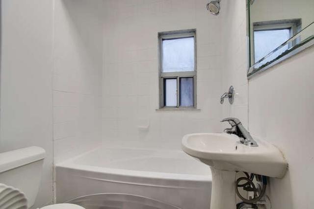 1721 Bathurst St, House detached with 2 bedrooms, 1 bathrooms and 1 parking in Toronto ON | Image 8