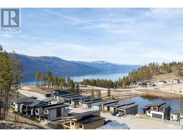 3179 Hilltown Drive, House detached with 5 bedrooms, 6 bathrooms and 4 parking in Kelowna BC | Image 11