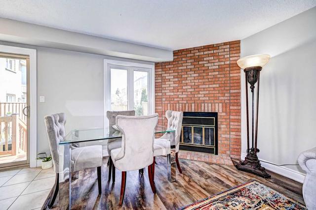 21 - 302 College Ave W, Townhouse with 3 bedrooms, 3 bathrooms and 2 parking in Guelph ON | Image 22