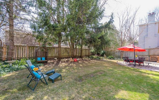 23 Barrydale Cres, House detached with 4 bedrooms, 5 bathrooms and 4 parking in Toronto ON | Image 33