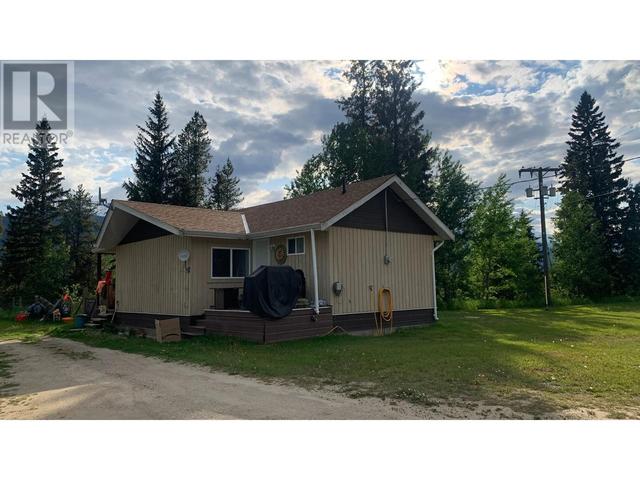 1125 N 5 Highway, House detached with 2 bedrooms, 1 bathrooms and null parking in Fraser Fort George H BC | Image 40