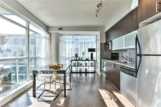 Lph 3 - 80 Western Battery Rd, Condo with 2 bedrooms, 1 bathrooms and 1 parking in Toronto ON | Image 3