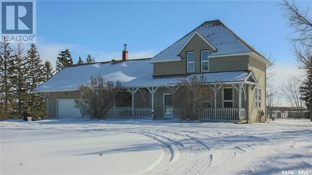 749 Gibson Road, House detached with 3 bedrooms, 3 bathrooms and null parking in Balgonie SK | Image 1