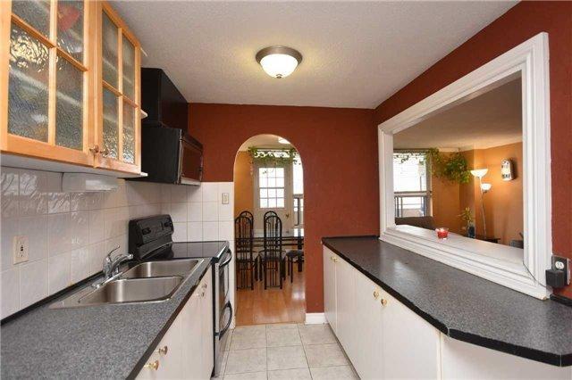 809 - 3120 Kirwin Ave, Condo with 2 bedrooms, 1 bathrooms and 1 parking in Mississauga ON | Image 12