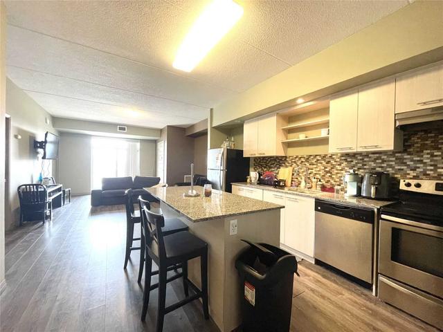 906 - 8 Hickory St W, Condo with 5 bedrooms, 5 bathrooms and 0 parking in Waterloo ON | Image 19
