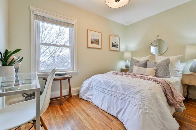 621 Davenport Rd, House detached with 3 bedrooms, 2 bathrooms and 2 parking in Toronto ON | Image 7