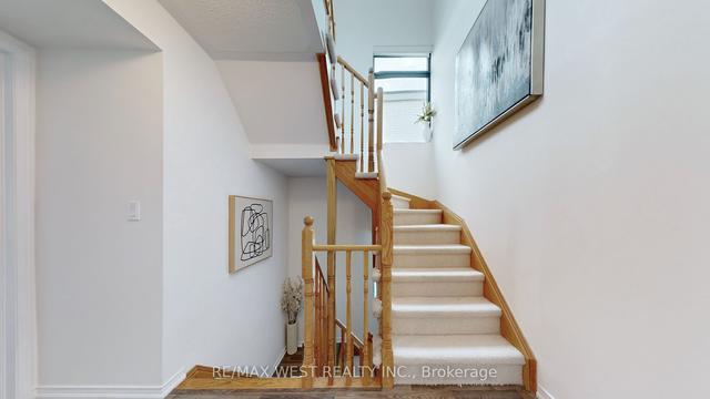 617 - 140 Widdicombe Hill Blvd, Townhouse with 2 bedrooms, 2 bathrooms and 1 parking in Toronto ON | Image 21