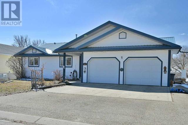 4728 Lake Street, House detached with 4 bedrooms, 3 bathrooms and 4 parking in Alix AB | Image 37