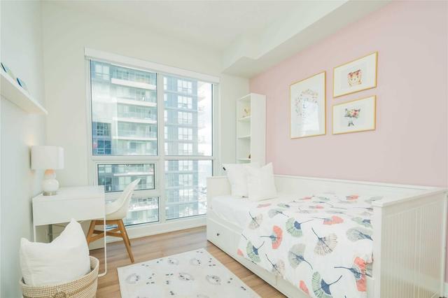 3707 - 2220 Lake Shore Blvd W, Condo with 2 bedrooms, 2 bathrooms and 1 parking in Toronto ON | Image 11