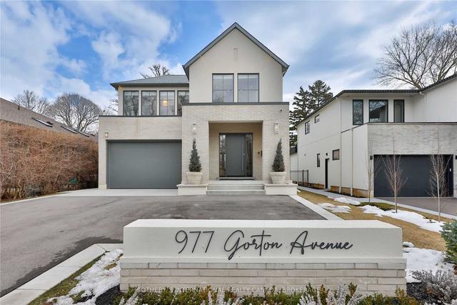 977 Gorton Ave, House detached with 4 bedrooms, 5 bathrooms and 10 parking in Burlington ON | Image 12