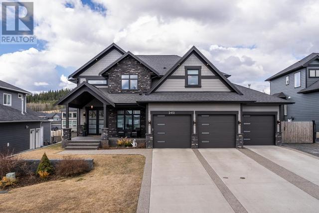 2451 Grafton Place, House detached with 5 bedrooms, 5 bathrooms and null parking in Prince George BC | Image 1