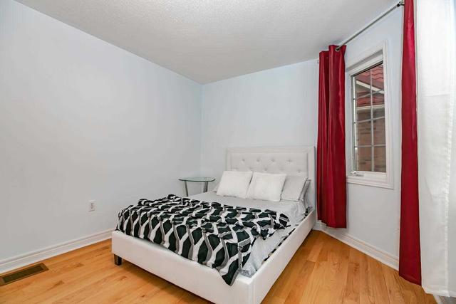 5172 Dubonet Dr, House detached with 4 bedrooms, 4 bathrooms and 4 parking in Mississauga ON | Image 30