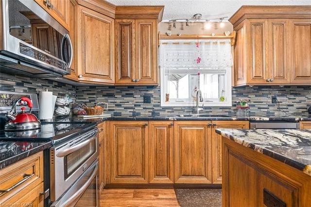 325 County Road 30, House detached with 3 bedrooms, 2 bathrooms and 10 parking in Prince Edward County ON | Image 16