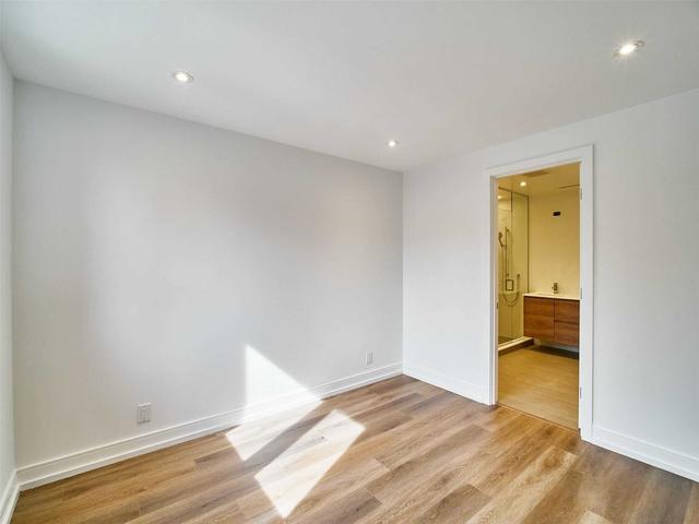 upper - 2598 Yonge St, Condo with 2 bedrooms, 2 bathrooms and 1 parking in Toronto ON | Image 4