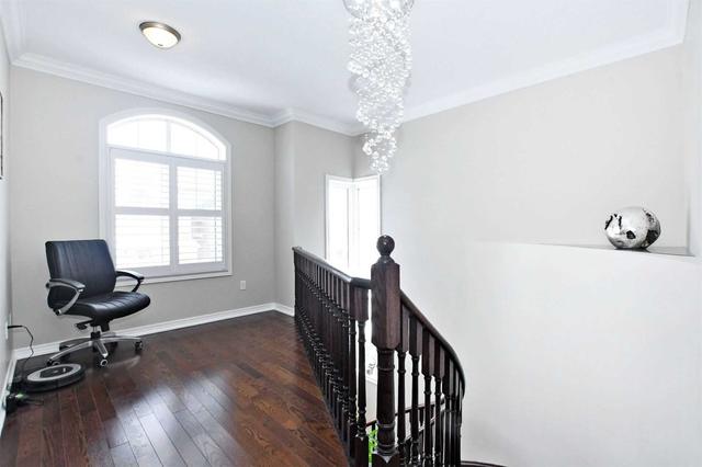 118 Killington Ave, House detached with 4 bedrooms, 4 bathrooms and 3 parking in Vaughan ON | Image 13