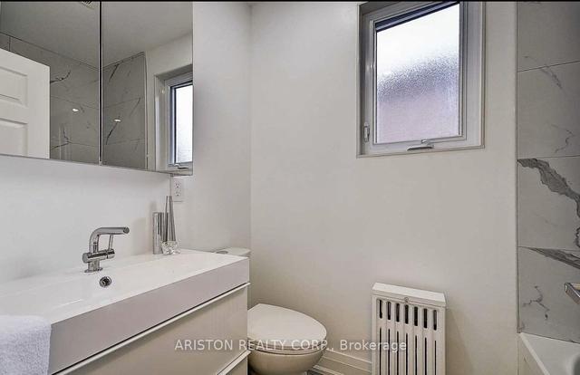 9 Winfield Ave N, House detached with 2 bedrooms, 1 bathrooms and 1 parking in Toronto ON | Image 2