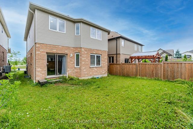 114 Eden Oak Tr, House detached with 4 bedrooms, 3 bathrooms and 4 parking in Kitchener ON | Image 26