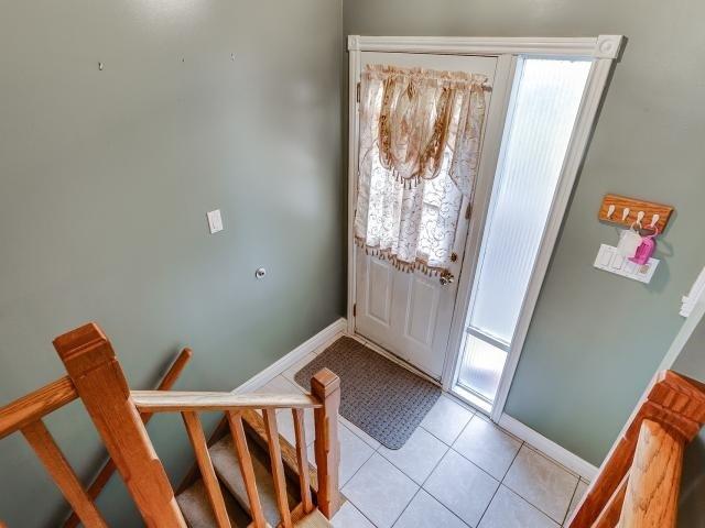 1439 Military Tr, House detached with 3 bedrooms, 2 bathrooms and 8 parking in Toronto ON | Image 8
