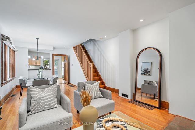 404 Davisville Ave, House semidetached with 3 bedrooms, 2 bathrooms and 2 parking in Toronto ON | Image 30
