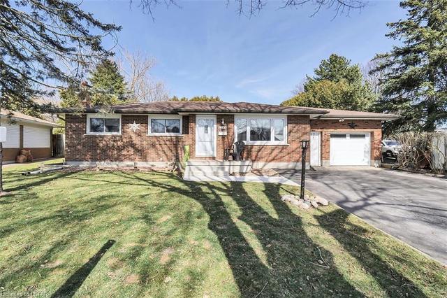1289 Victoria Drive, House detached with 3 bedrooms, 2 bathrooms and 5 parking in London ON | Image 1