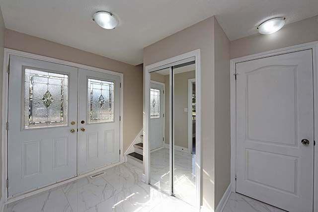24 Madoc Dr, House detached with 4 bedrooms, 2 bathrooms and 2 parking in Brampton ON | Image 3