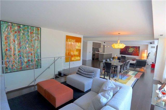 1001 - 55 Stewart St, Condo with 2 bedrooms, 3 bathrooms and 2 parking in Toronto ON | Image 9