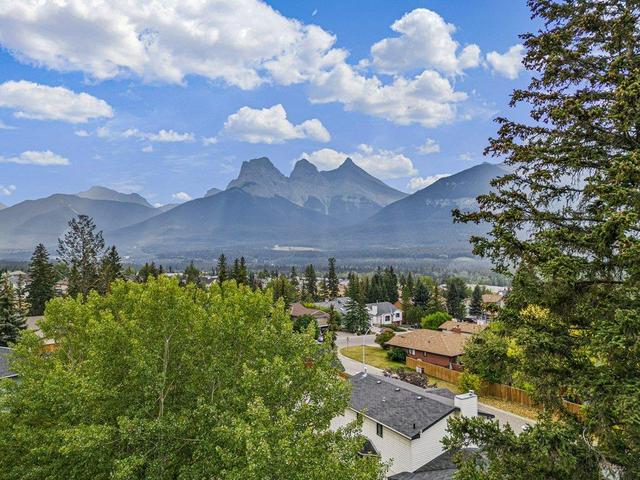 3 Cougar Court, House detached with 5 bedrooms, 3 bathrooms and 4 parking in Canmore AB | Image 40