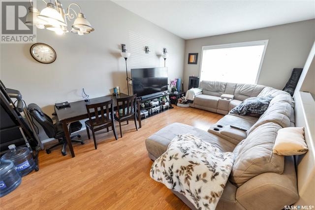 4764 Marigold Drive, House attached with 2 bedrooms, 2 bathrooms and null parking in Regina SK | Image 5