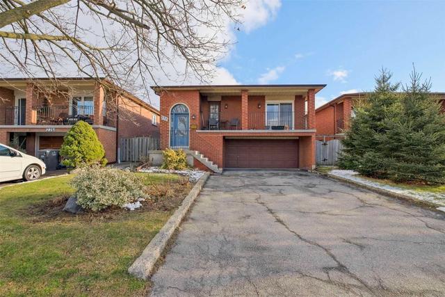 772 Gardner Ave, House detached with 2 bedrooms, 1 bathrooms and 2 parking in Mississauga ON | Card Image
