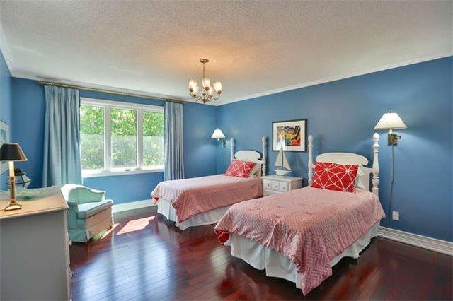 2476 Robin Dr, House detached with 4 bedrooms, 4 bathrooms and 6 parking in Mississauga ON | Image 12