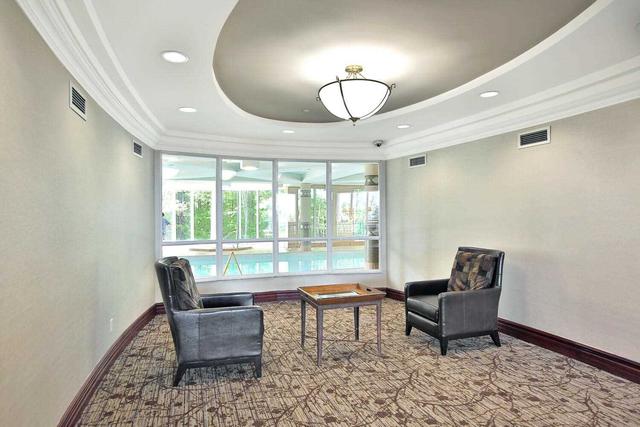 202 - 2585 Erin Centre Blvd, Condo with 2 bedrooms, 2 bathrooms and 1 parking in Mississauga ON | Image 14
