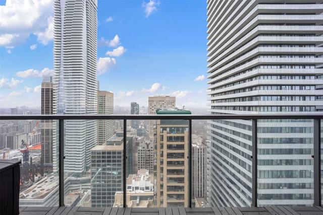 3609 - 33 Charles St E, Condo with 1 bedrooms, 1 bathrooms and 1 parking in Toronto ON | Image 9
