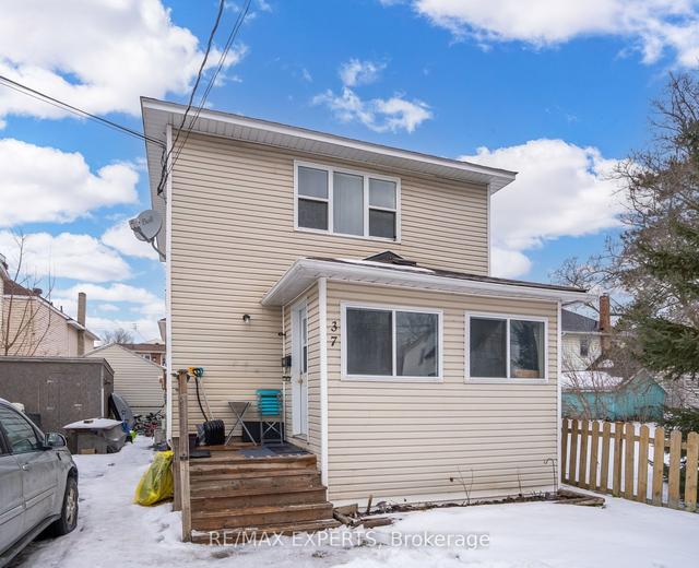 37 Timothy Ave, House detached with 2 bedrooms, 2 bathrooms and 4 parking in Cornwall ON | Image 1