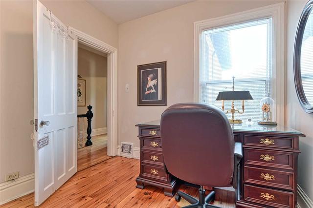 49 Wentworth St N, House semidetached with 2 bedrooms, 2 bathrooms and 0 parking in Hamilton ON | Image 8