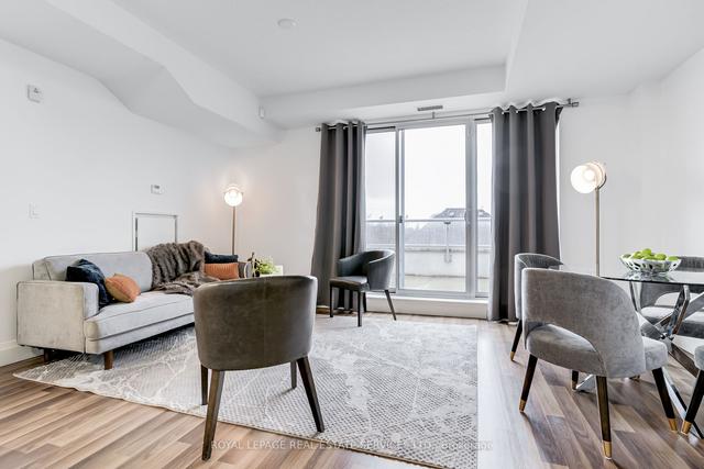 308 - 222 Finch Ave W, Condo with 2 bedrooms, 2 bathrooms and 32 parking in Toronto ON | Image 2