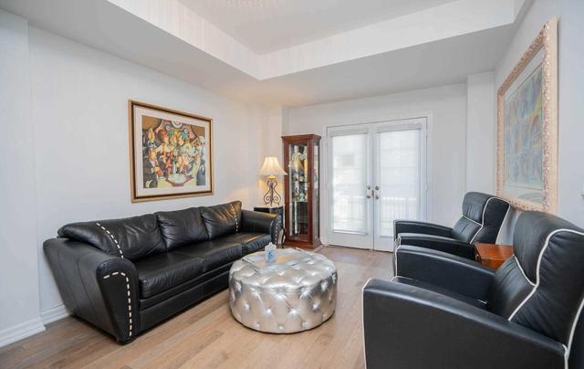 100 North Park Rd, Townhouse with 3 bedrooms, 3 bathrooms and 4 parking in Vaughan ON | Image 20