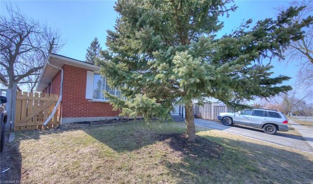 77 Elm Ridge Drive, House detached with 5 bedrooms, 2 bathrooms and 3 parking in Kitchener ON | Image 2