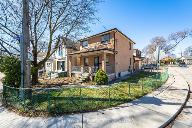 36a Florence Cres, House detached with 3 bedrooms, 3 bathrooms and 2 parking in Toronto ON | Image 12