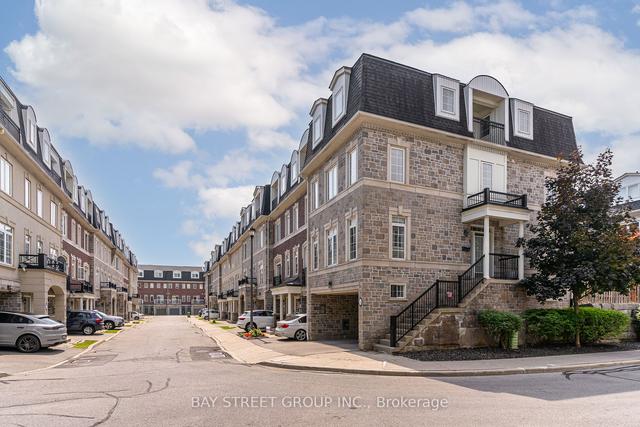 36 Routliffe Lane, House attached with 4 bedrooms, 3 bathrooms and 4 parking in Toronto ON | Image 12
