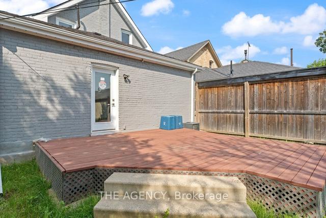 34 Ontario St, House detached with 3 bedrooms, 2 bathrooms and 4 parking in Brantford ON | Image 30