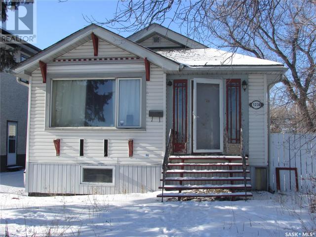 1238 Elphinstone Street, House detached with 2 bedrooms, 2 bathrooms and null parking in Regina SK | Image 1