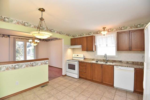 46 Margaret Dr, House detached with 3 bedrooms, 2 bathrooms and 6 parking in Brant ON | Image 8