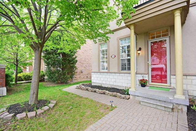 3476 Eglinton Ave, House attached with 3 bedrooms, 4 bathrooms and 3 parking in Mississauga ON | Card Image